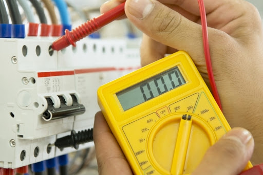 Kiralık veya satın alınacak evde elektriksel kontroller