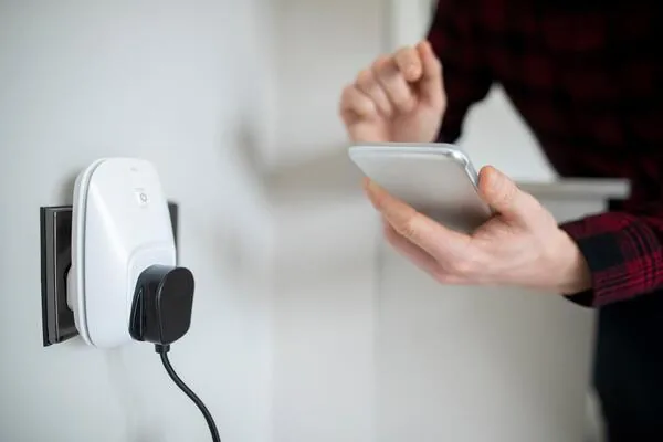 Akıllı prizler ve faydaları nelerdir?