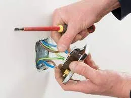 Evde Elektrik Prizleri Çalışmıyor: Basit Kontrol ve Çözüm Yolları